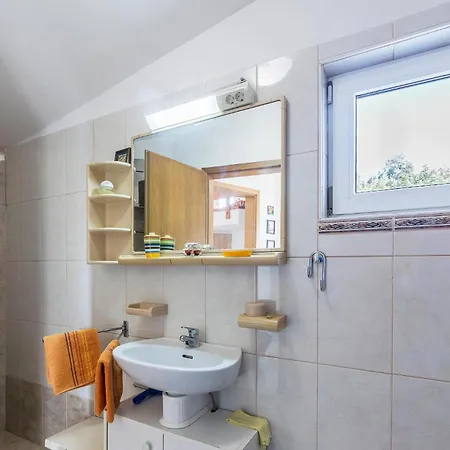 Beautiful In With Kitchen *